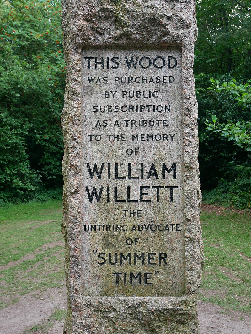 The William Willett Memorial granite in petts wood!