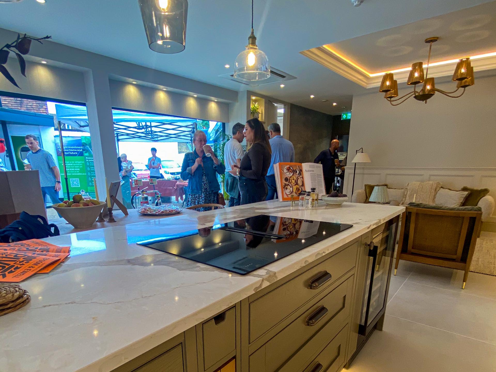 Amber Living Showroom Epsom Surrey Amber Group 110911 Amber Living Showroom Epsom Surrey Amber Group 110911
