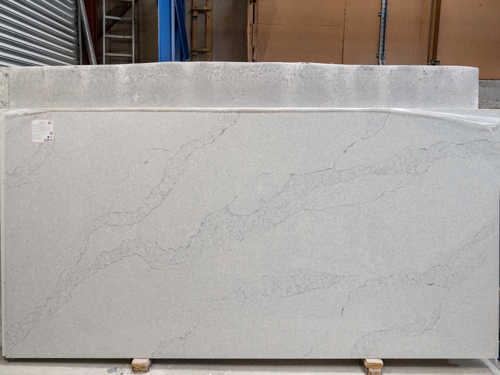 Classic Quartz Himalaya CQ190624 35888 154731 a Classic Quartz Himalaya CQ190624 35888 154731 a