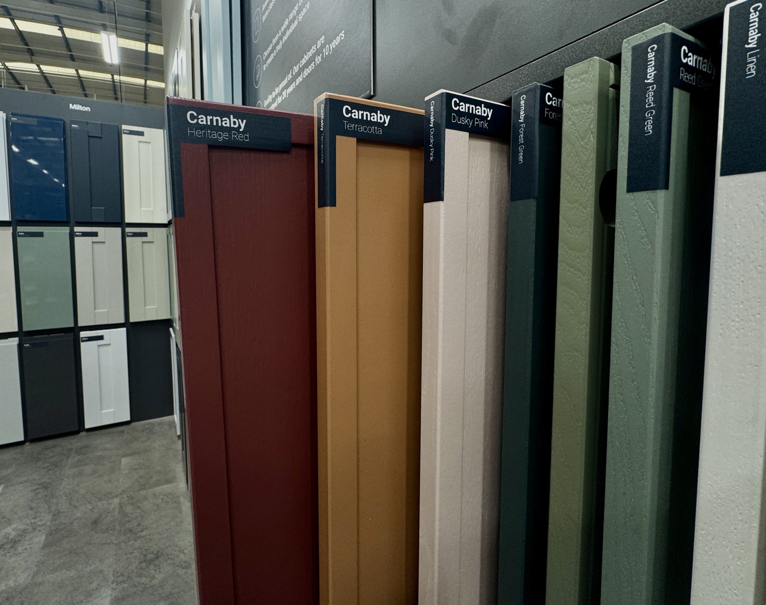 Door colours in WIckes to complement granite and quartz worktops