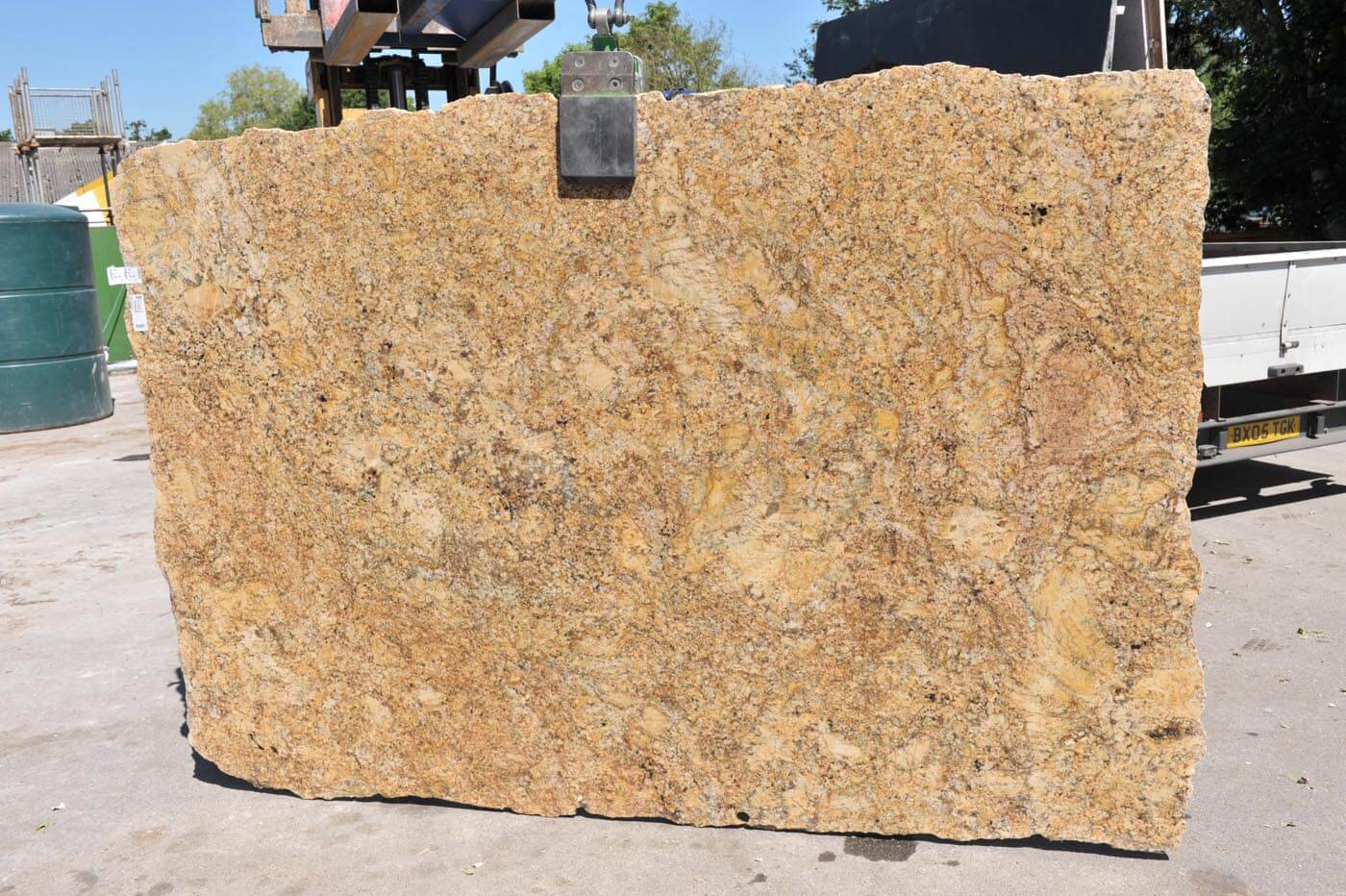 juparana-persa-003 juparana persa cream granite worktops