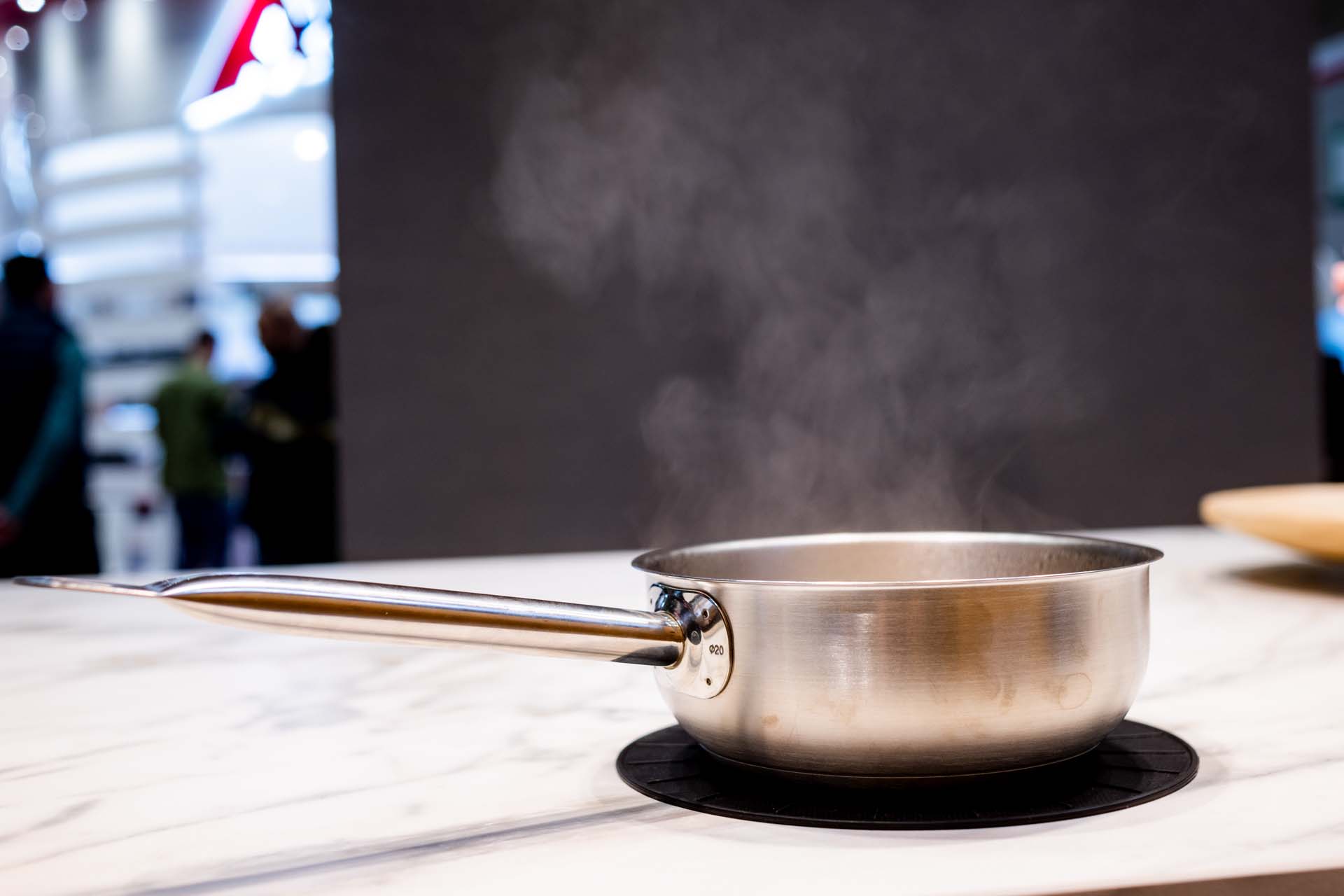 invisacook inviosible hob Bill archibald Reffer at the KBB show 2024