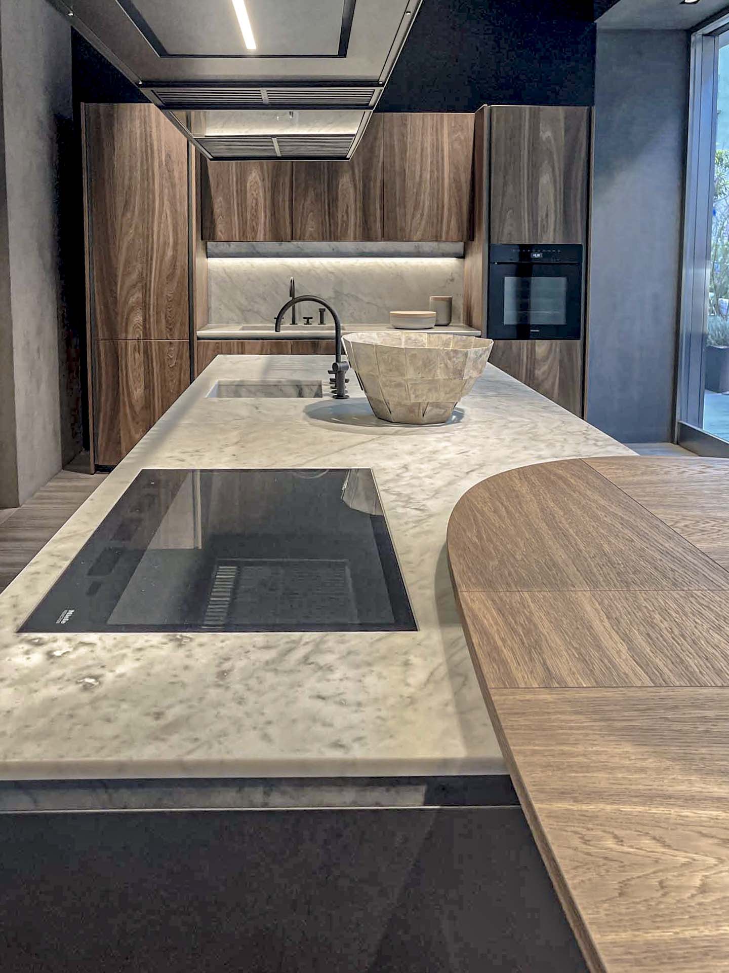 Salone del Mobile Milan 2023 kitchen trends 190626 (1) Quartzfiorms sughero Salone del Mobile Milan 2023 kitchen trends 190626 (1)