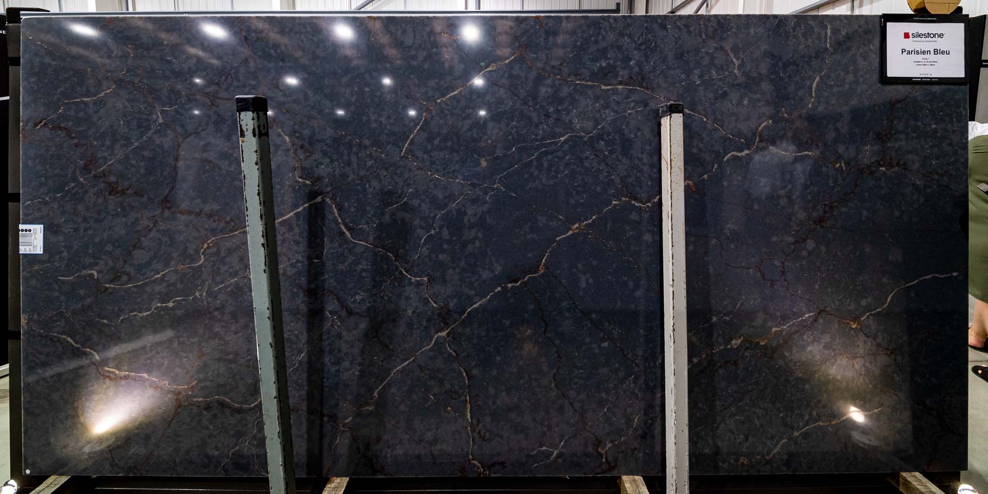 Silestone Le Chic Launch 184638 (1) a Parisien bleu Parisian Blue Silestone Le Chic Launch