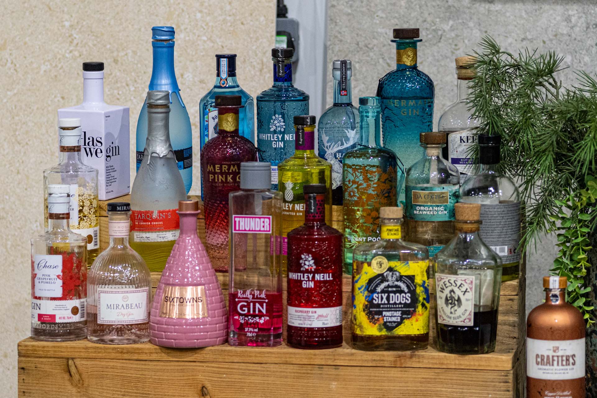 gin!quartz worktops and granite worktops