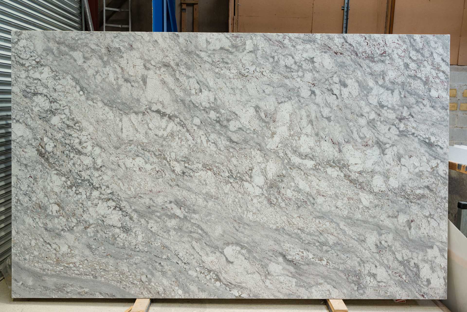 Thunder-White-Granite-SW180801-33754-133736a