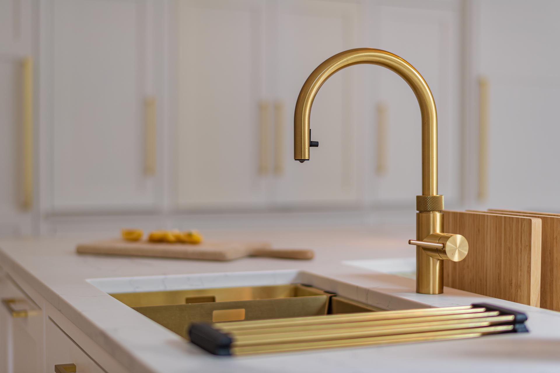 Venetian River Hand Honed quartz Outwood Redhill 30mm 122819 a Gilt quooker tap kitchen gadgets in kitchen worktops New kitchen gadgets: as kitchen worktops people, we hear and see about a lot of other kitchen elements. Here's a quick round-up of some toys!