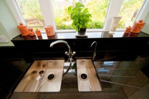 black_galaxy_granite_south_croydon_110224_a-1_twin_sink_layout_undermount
