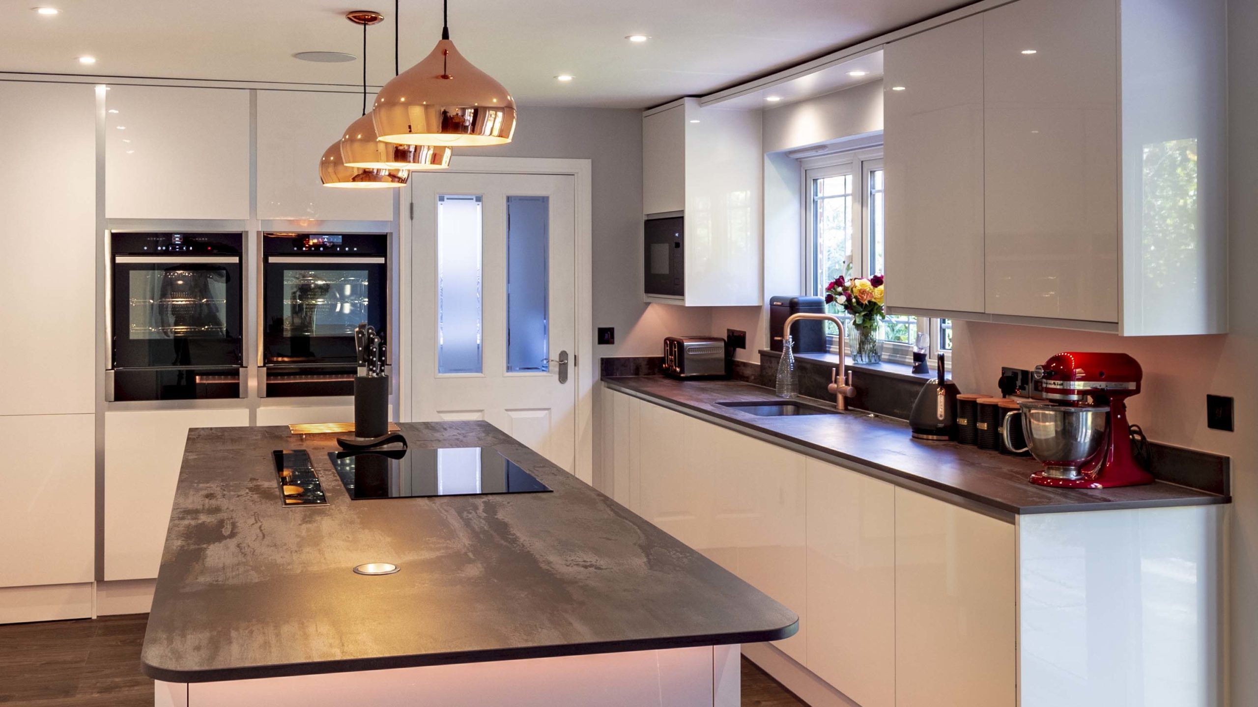 dekton worktops west sussex trillium slinfold howdens blue 2 blue nott 181005 143336-HDR-1-a 169