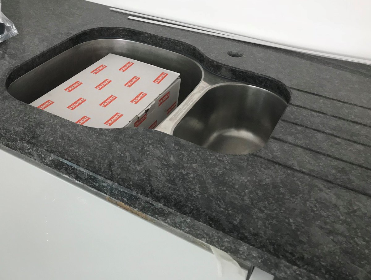 granite-worktops-bookham-steel-grey-kitchen-undermount