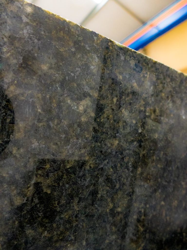 granite-worktops-offcuts-sale-152040-ubatuba-a
