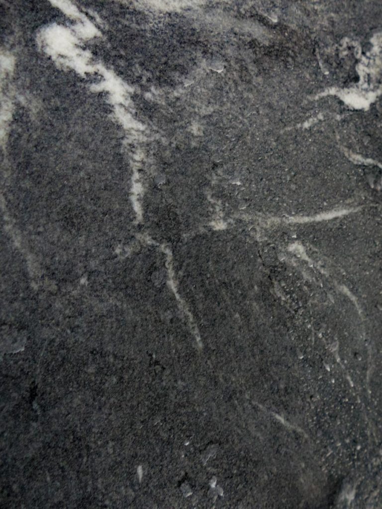 granite-worktops-offcuts-sale-152140-cosentino-sensa-black-beauty-a