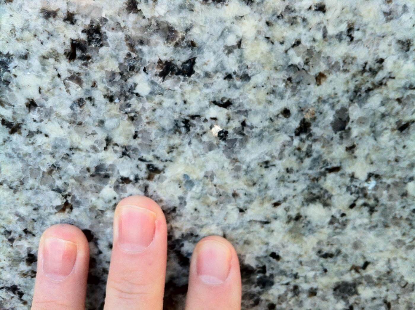grey_granite_white_black_speckled_natural_azul_platino_3 grey_granite_white_black_speckled_natural_azul_platino_3
