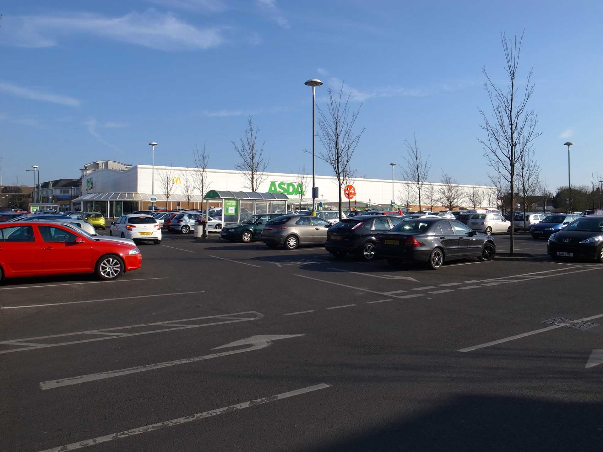 quartz-worktops-crawley-asda-george-redgrave-cc-by-nd-2-0
