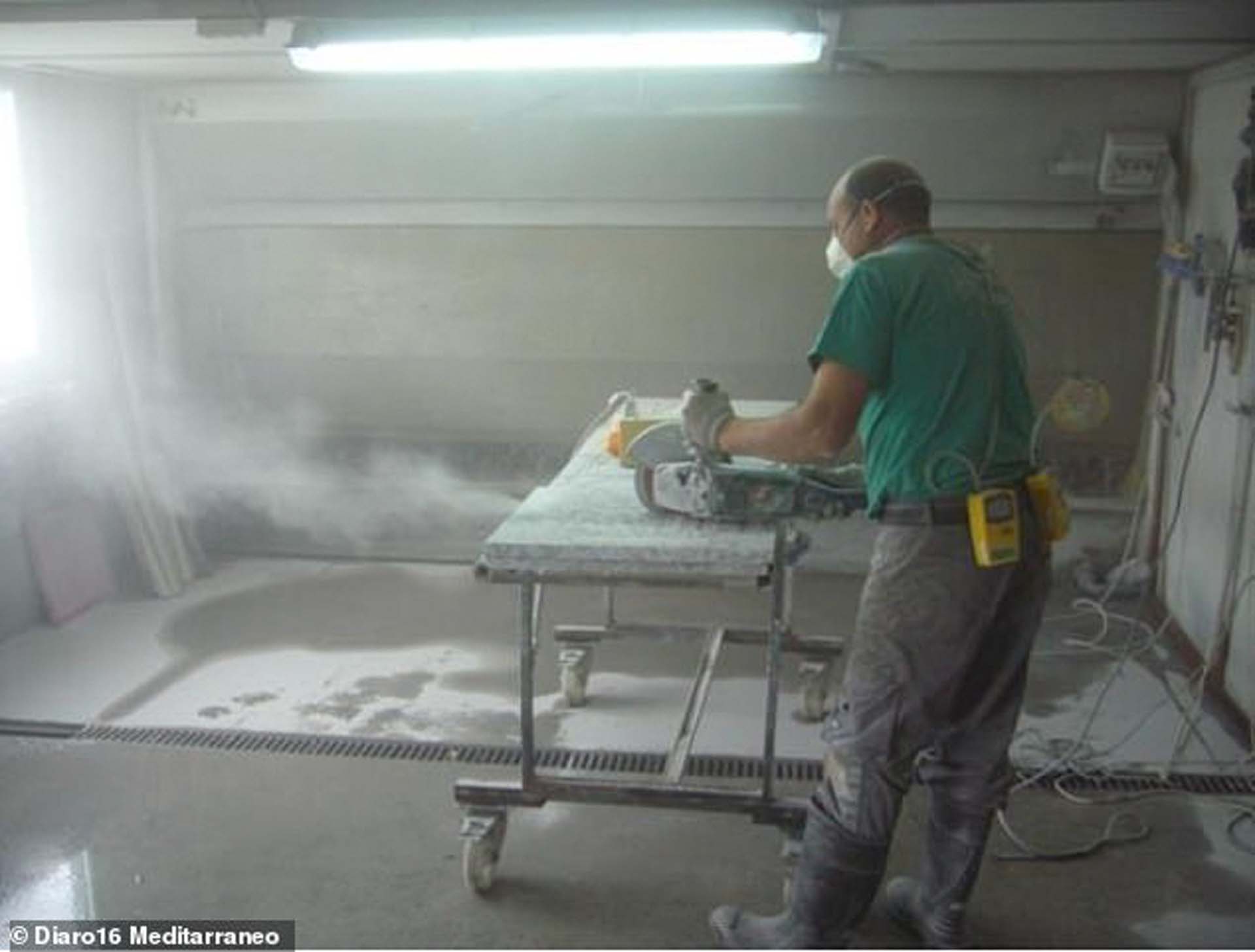 quartz worktops dust danger silicosis daily mail 181443 quartz worktops dust danger silicosis daily mail 181443