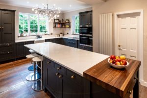 affordable-granite-worktops-silestone-eternal-calacatta-gold-oxted-rh8-095512-b-1.jpg