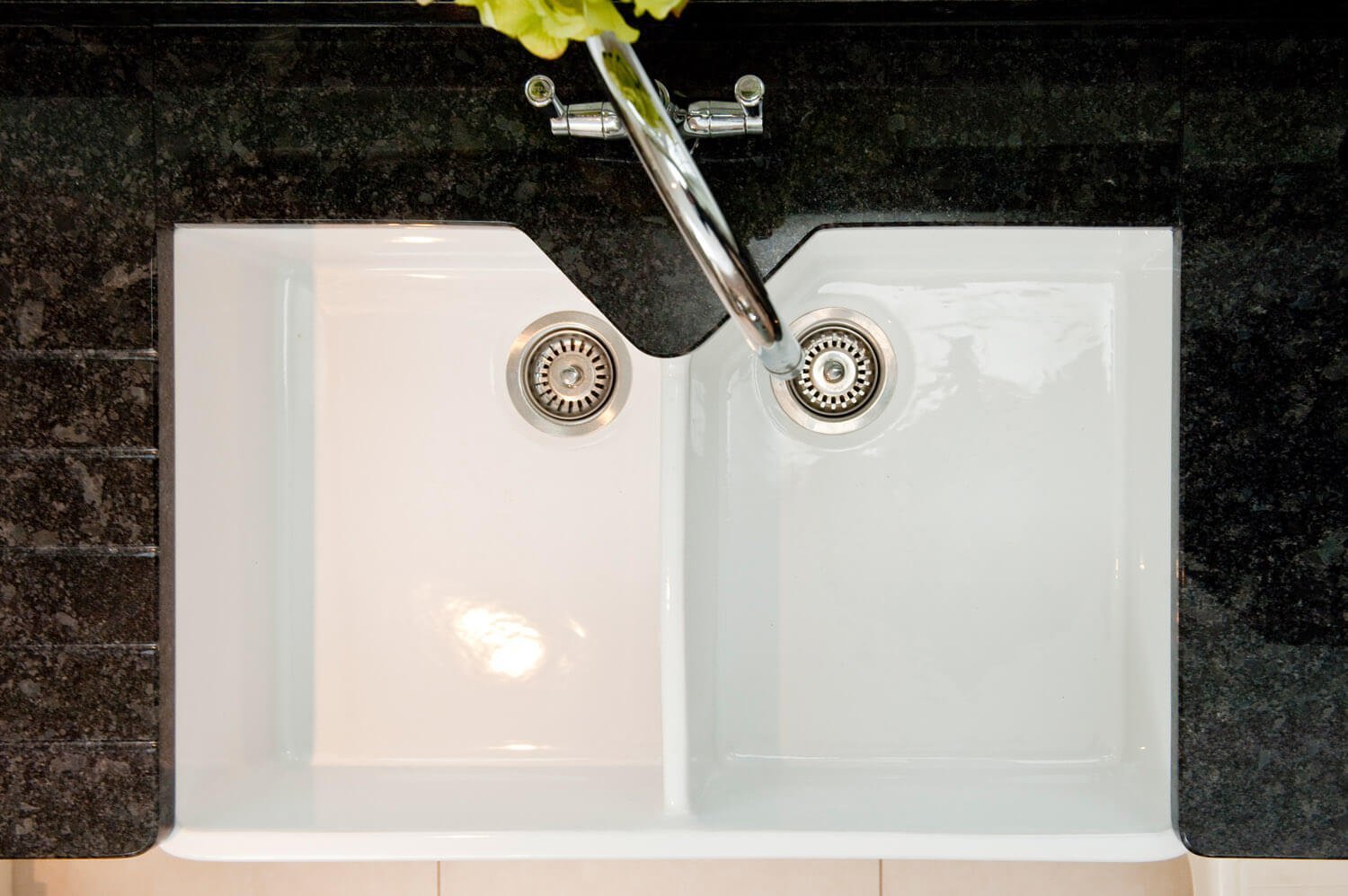 steel_grey_granite_cuckfield_west_sussex_yew_tree_kitchens_112726a_double_belfast_sink_cutout steel_grey_granite_cuckfield_west_sussex_yew_tree_kitchens_112726a_double_belfast_sink_cutout