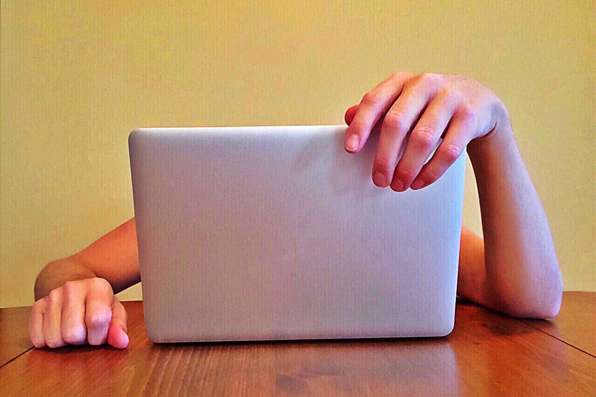 worktop reviews laptop-hand-technology-surfing-internet-furniture-657152-pxhere worktop reviews laptop-hand-technology-surfing-internet-furniture-657152-pxhere